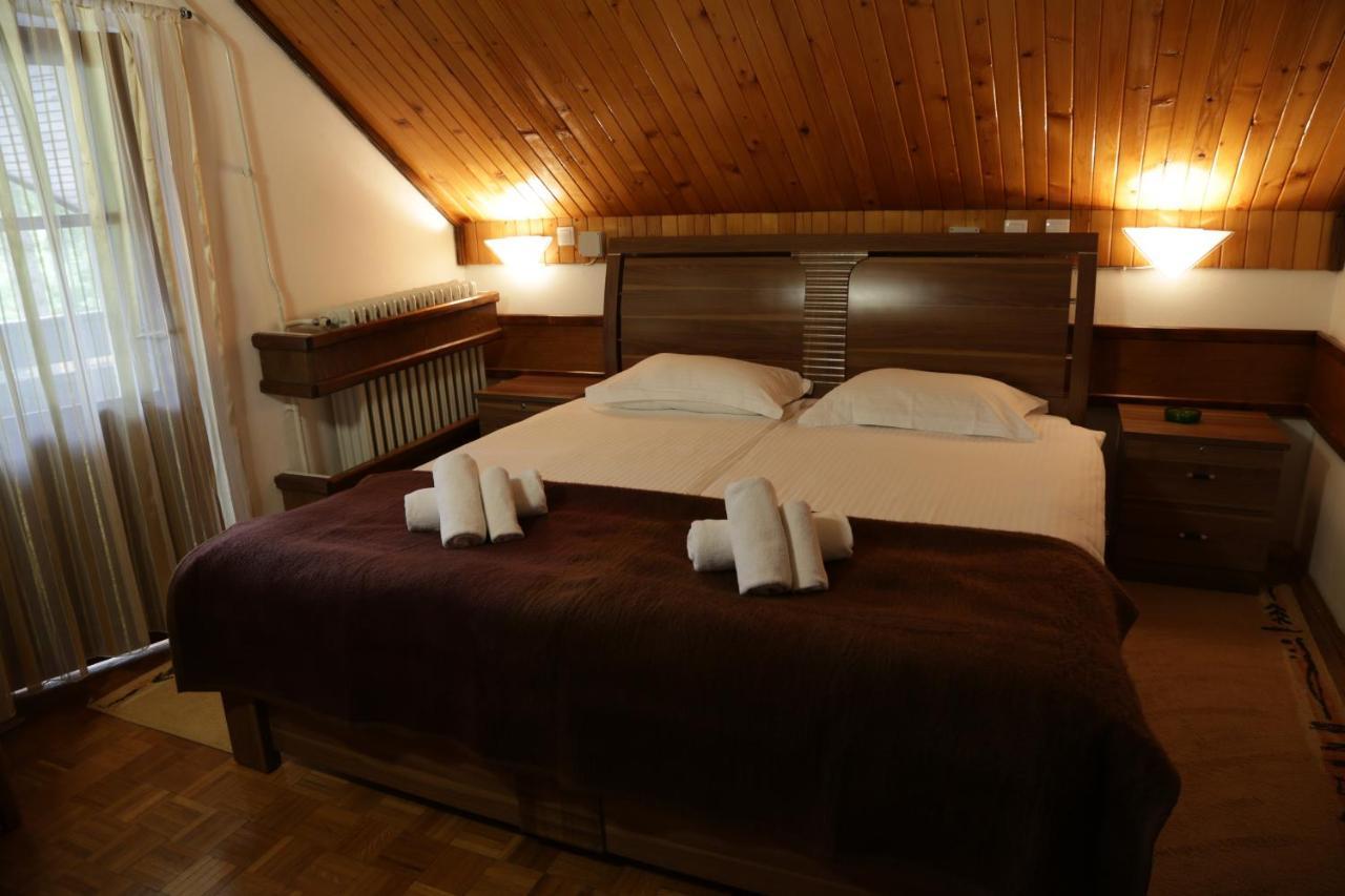 Hotel Trayal Kruševac Exterior foto